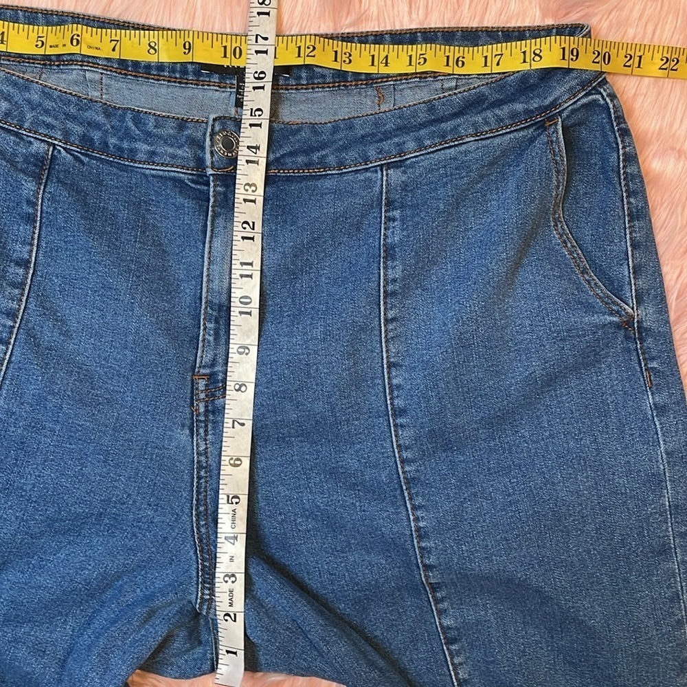 Eloquii Elements Straight Leg Jeans Size 20 - Picture 7 of 9